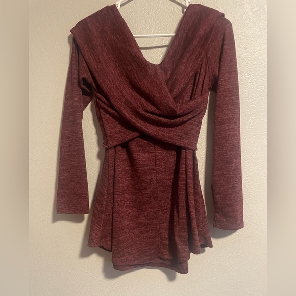 Bluivy CrissCross Front Top - Picture 2 of 3